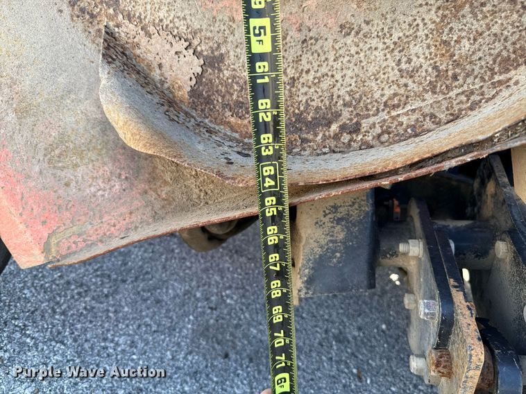 image for item EJ8727 2006 Jacobsen HR9016 lawn mower