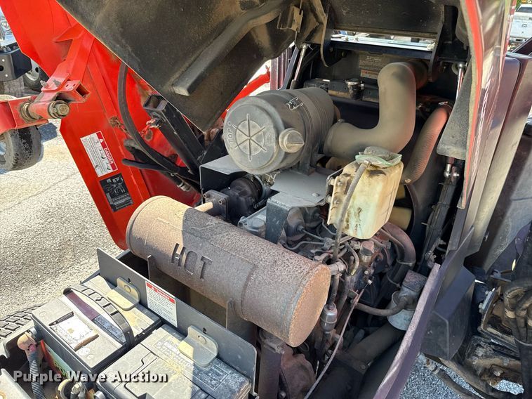 image for item EJ8727 2006 Jacobsen HR9016 lawn mower