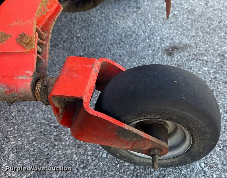 image for item EJ8727 2006 Jacobsen HR9016 lawn mower