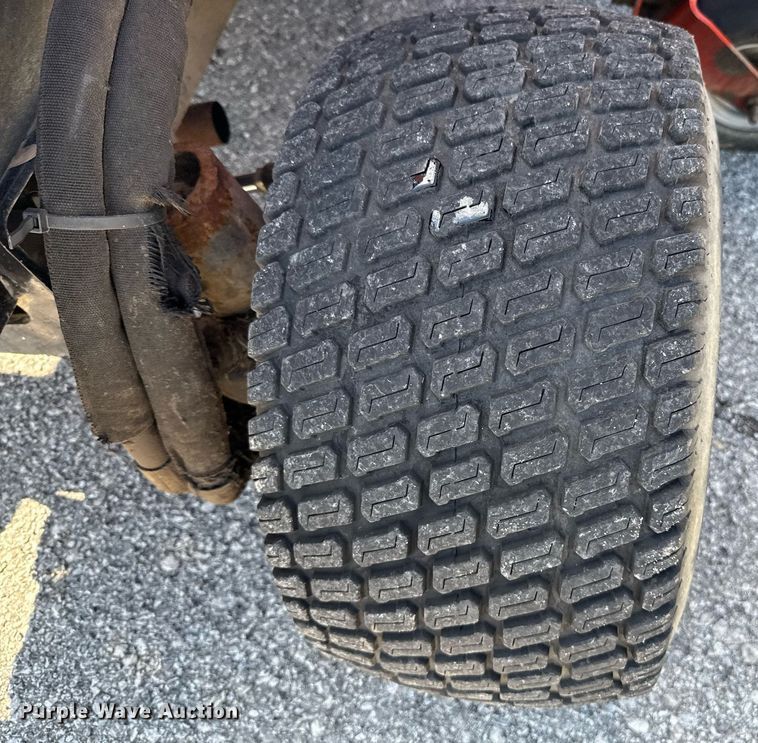 image for item EJ8727 2006 Jacobsen HR9016 lawn mower