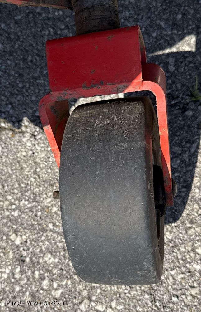 image for item EJ8727 2006 Jacobsen HR9016 lawn mower