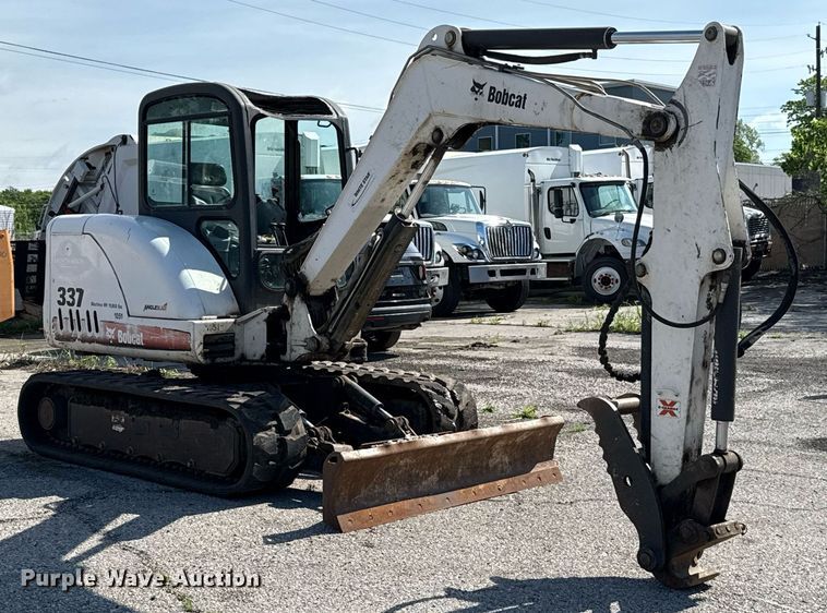 image for item EJ8729 2009 Bobcat 337G mini excavator