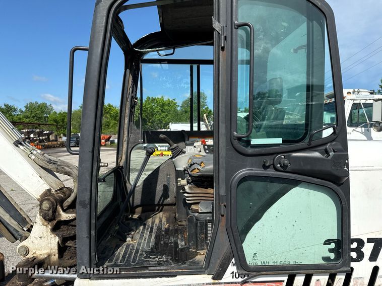 image for item EJ8729 2009 Bobcat 337G mini excavator
