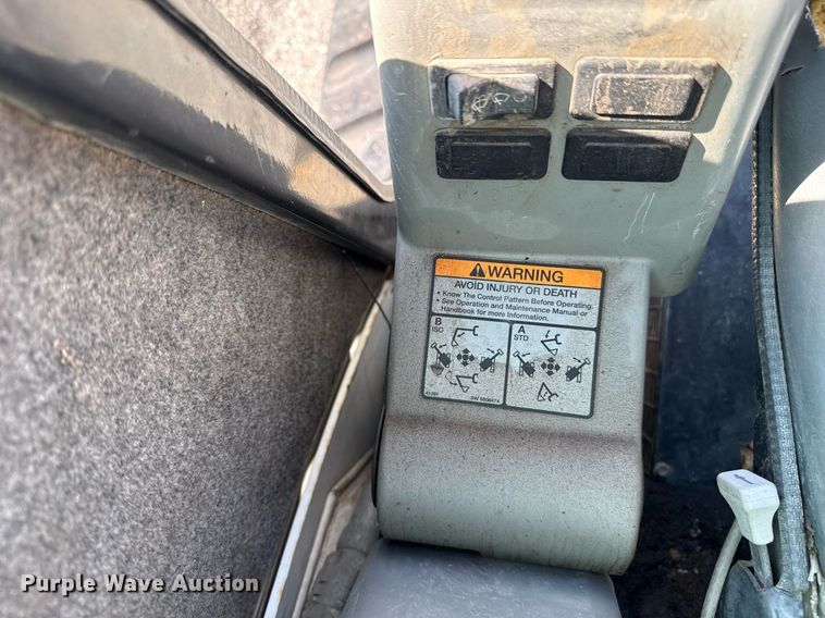 image for item EJ8729 2009 Bobcat 337G mini excavator