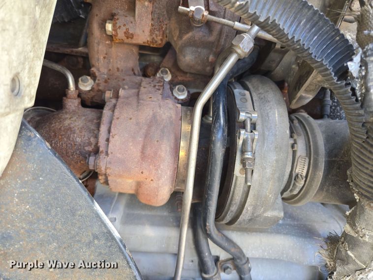 image for item EJ8730 2016 International 7400 refuse truck