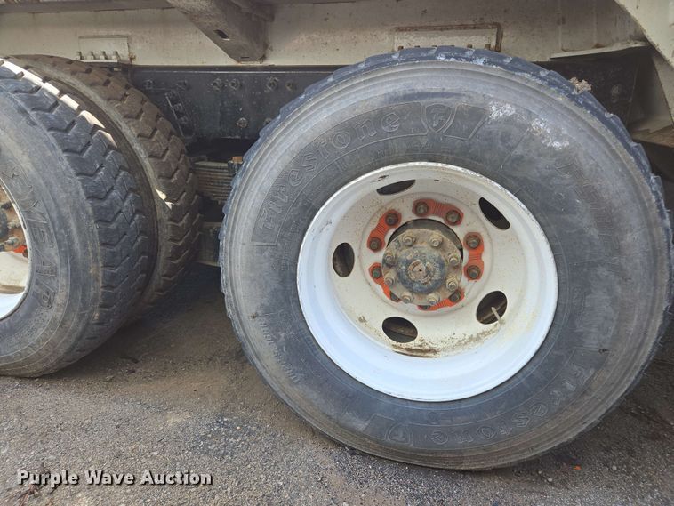 image for item EJ8730 2016 International 7400 refuse truck