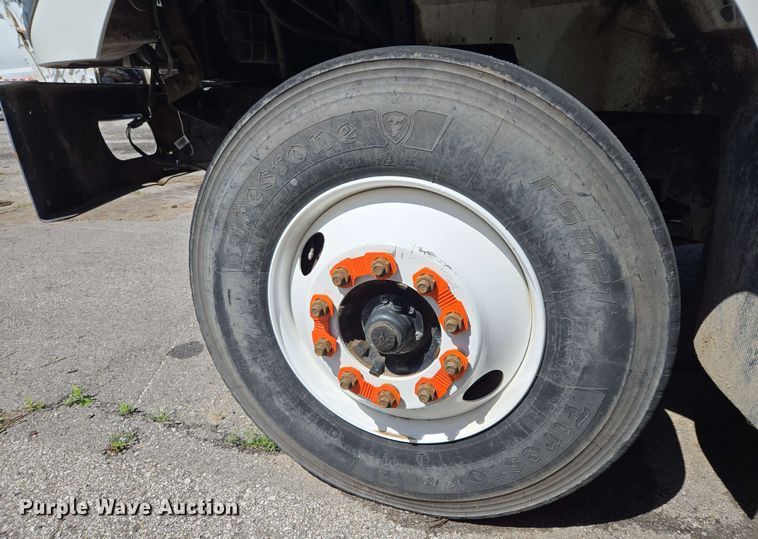 image for item EJ8730 2016 International 7400 refuse truck