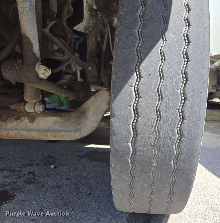 image for item EJ8730 2016 International 7400 refuse truck