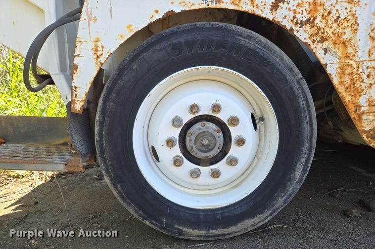 image for item EJ8730 2016 International 7400 refuse truck