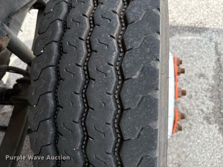 image for item EJ8731 2016 International 7400  refuse truck