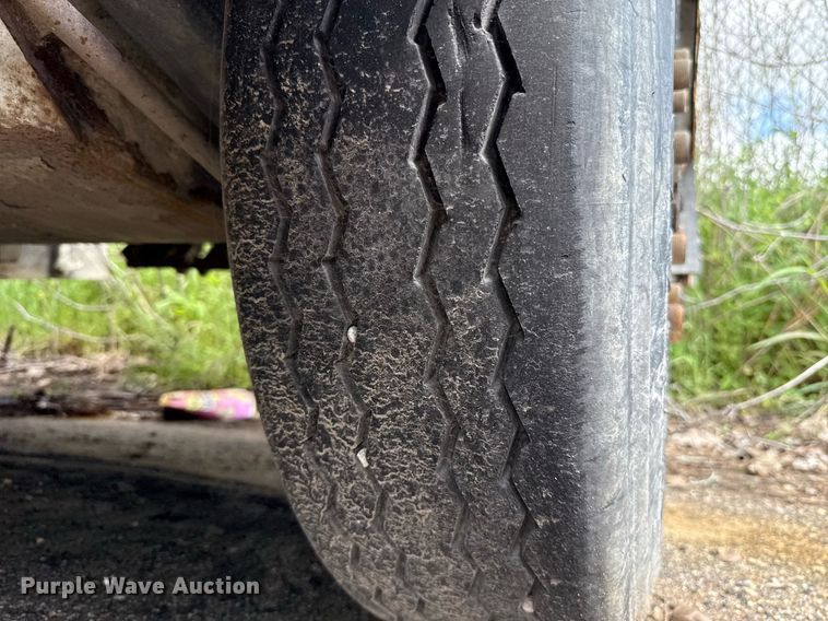 image for item EJ8731 2016 International 7400  refuse truck