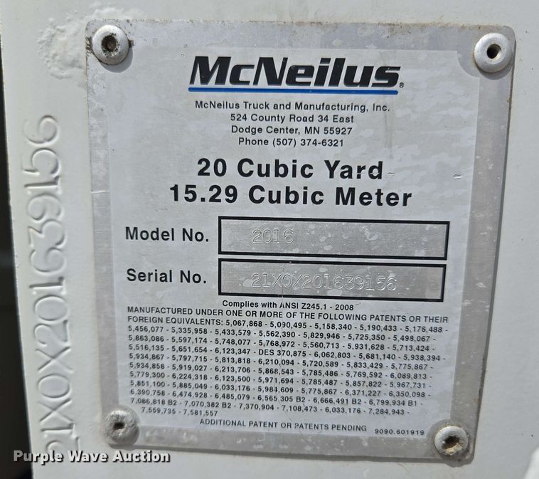 image for item EJ8732 2013 Freightliner Business Class M2 refuse truck