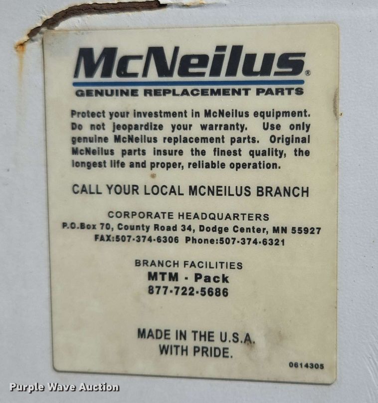 image for item EJ8732 2013 Freightliner Business Class M2 refuse truck