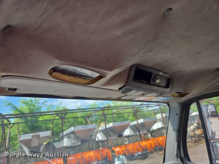 image for item EJ8732 2013 Freightliner Business Class M2 refuse truck