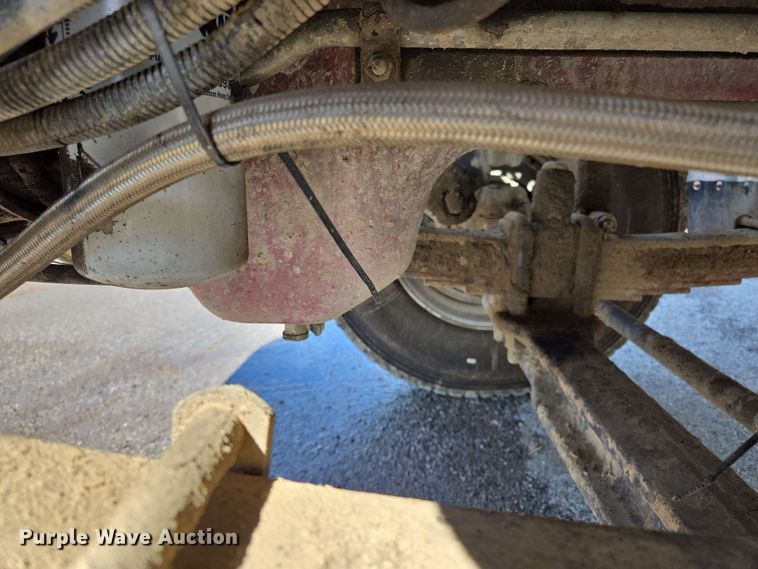 image for item EJ8732 2013 Freightliner Business Class M2 refuse truck