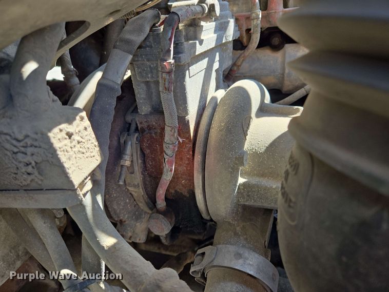 image for item EJ8732 2013 Freightliner Business Class M2 refuse truck