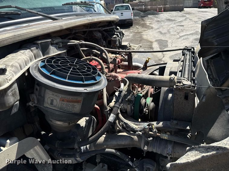 image for item EJ8733 2011 Freightliner Business Class M2 refuse truck