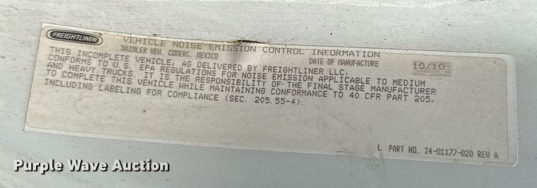 image for item EJ8733 2011 Freightliner Business Class M2 refuse truck