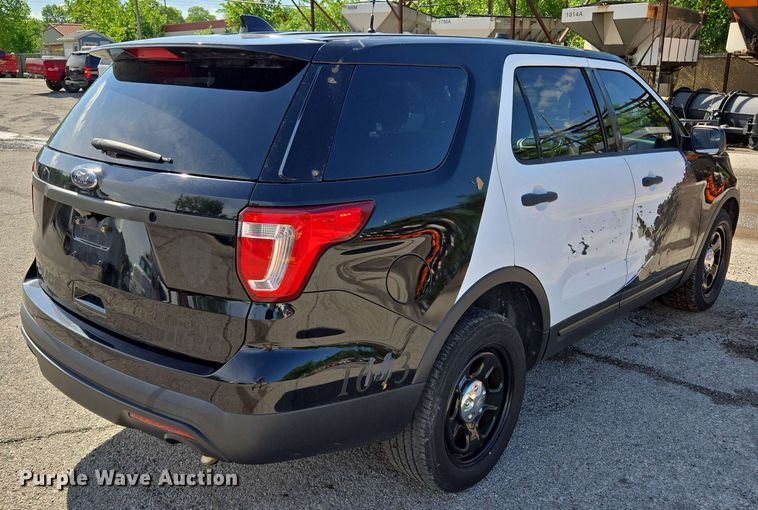 image for item EJ8734 2016 Ford Explorer Police Interceptor SUV