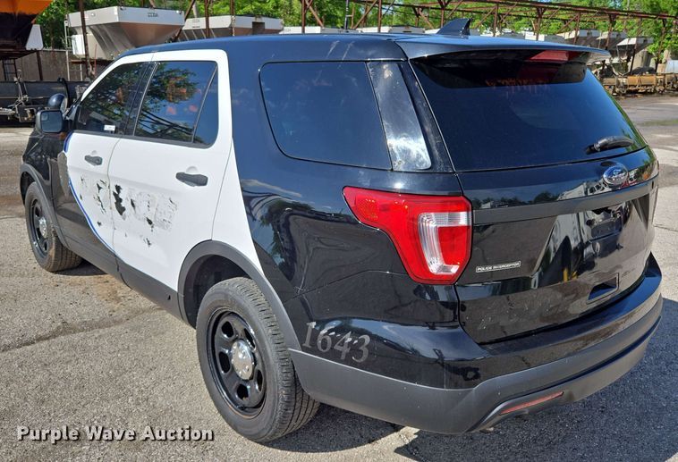 image for item EJ8734 2016 Ford Explorer Police Interceptor SUV