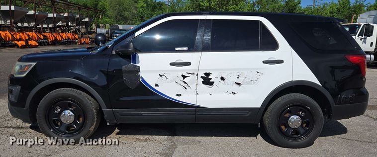 image for item EJ8734 2016 Ford Explorer Police Interceptor SUV