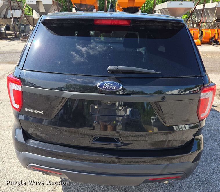 image for item EJ8734 2016 Ford Explorer Police Interceptor SUV