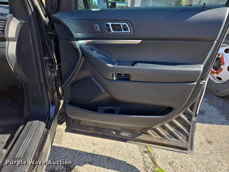 image for item EJ8734 2016 Ford Explorer Police Interceptor SUV