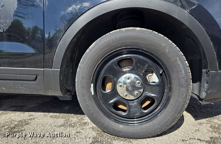 image for item EJ8734 2016 Ford Explorer Police Interceptor SUV