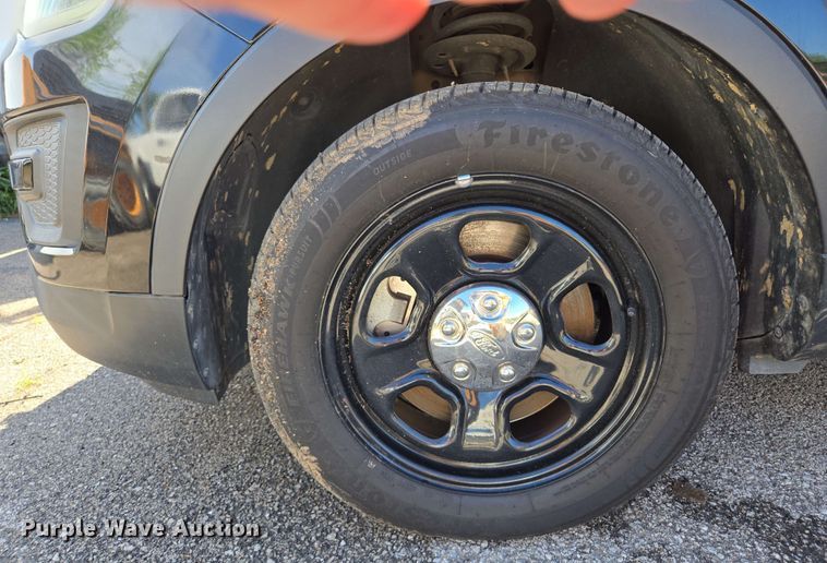 image for item EJ8734 2016 Ford Explorer Police Interceptor SUV