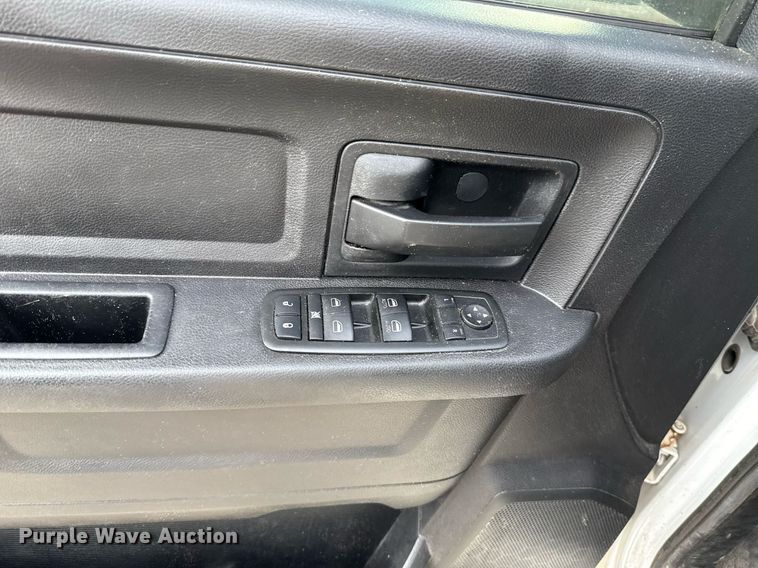 image for item EJ8735 2014 Dodge Ram 1500 Quad Cab pickup truck