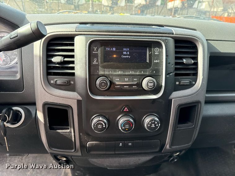 image for item EJ8735 2014 Dodge Ram 1500 Quad Cab pickup truck