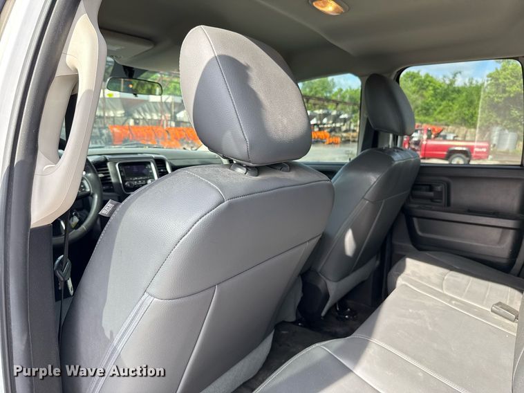 image for item EJ8735 2014 Dodge Ram 1500 Quad Cab pickup truck