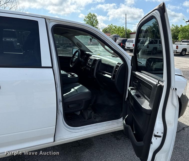 image for item EJ8735 2014 Dodge Ram 1500 Quad Cab pickup truck