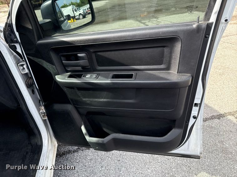 image for item EJ8735 2014 Dodge Ram 1500 Quad Cab pickup truck