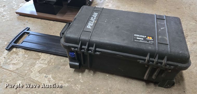 image for item EJ8737 Police equipment