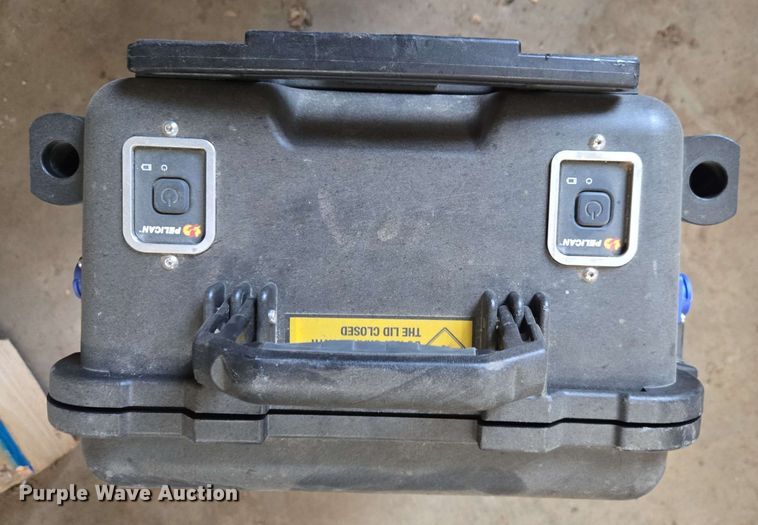 image for item EJ8737 Police equipment