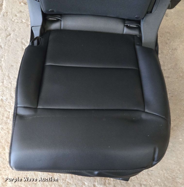 image for item EJ8739 (23) Ford Expedition rear seats