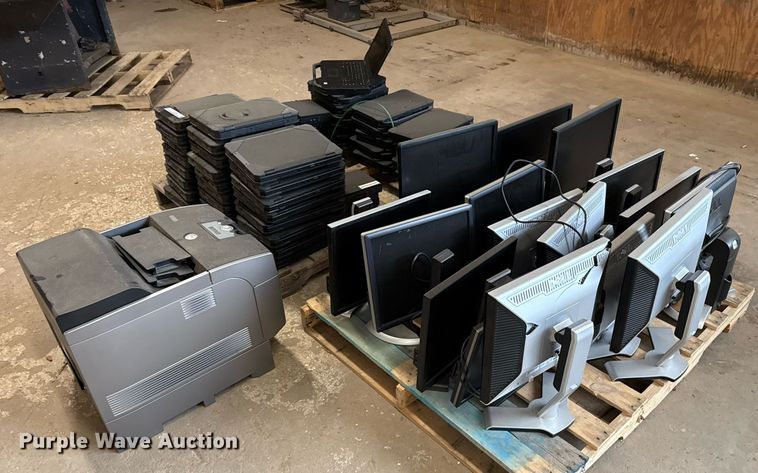 image for item EJ8743 (76) computers