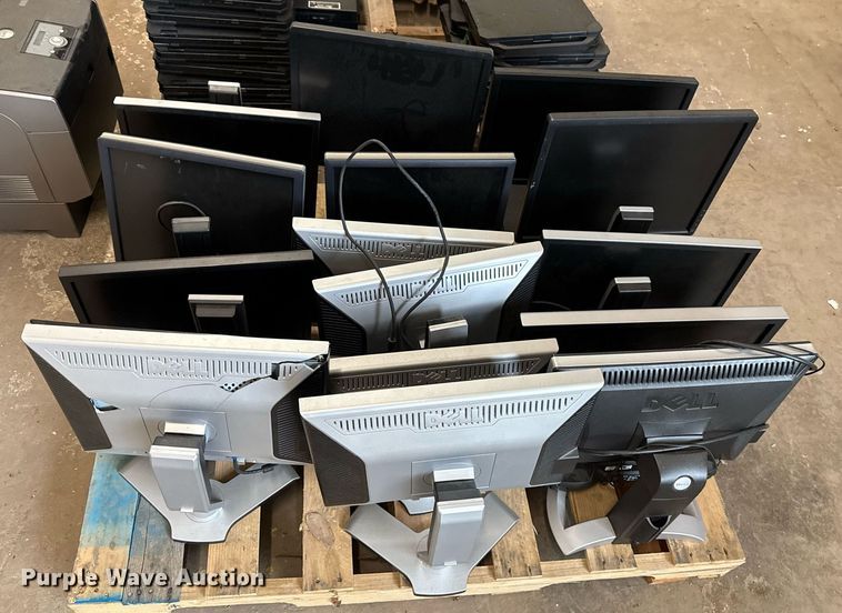 image for item EJ8743 (76) computers