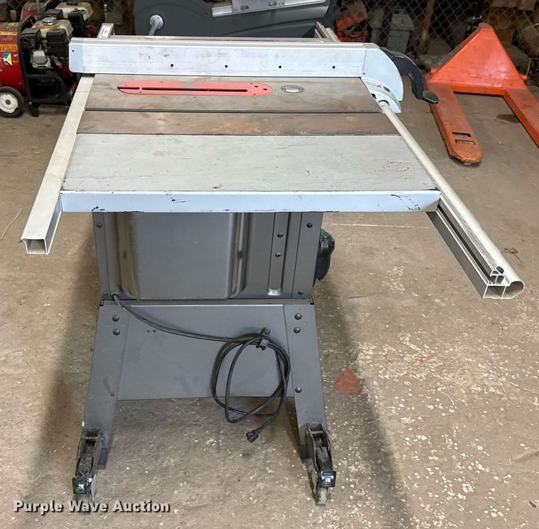 image for item EJ8744 Hitachi C10FL table saw