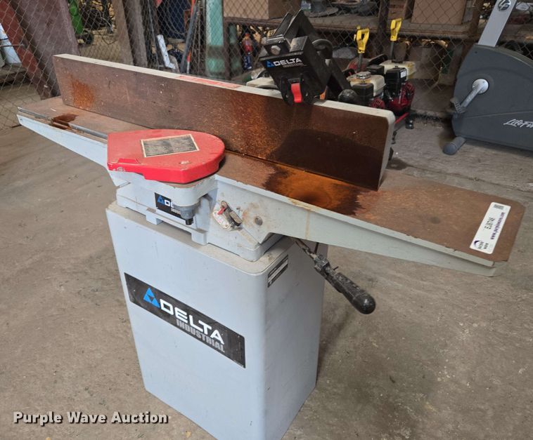 image for item EJ8746 Delta 37-866 wood joiner