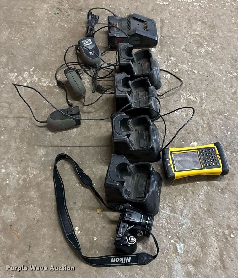 image for item EJ8747 Electronics