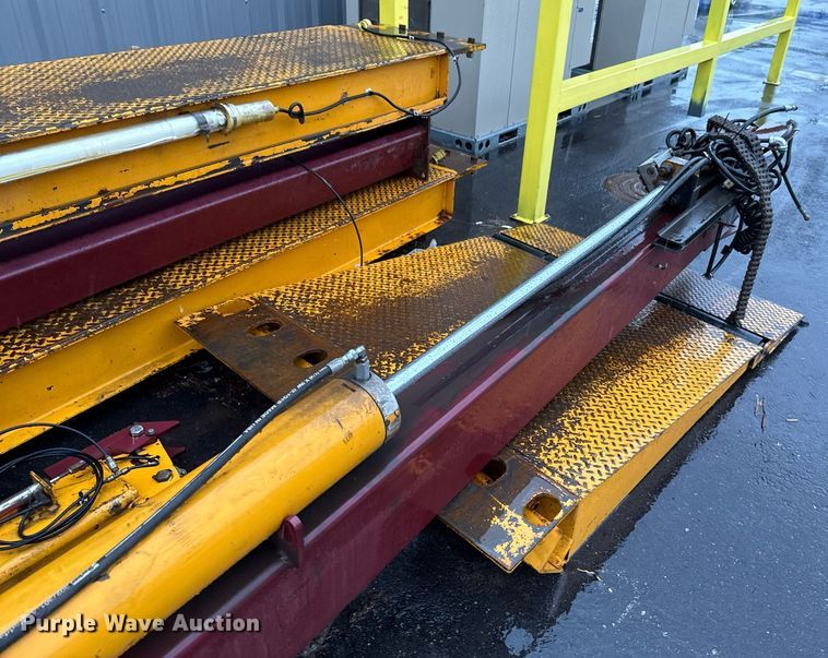 image for item EJ8751 Mohawk Resources TR-25A automotive lift