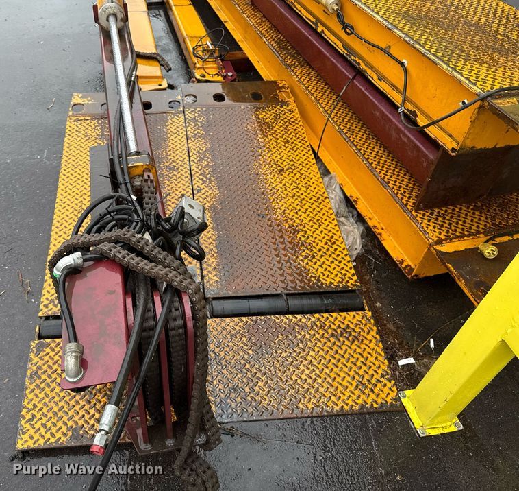 image for item EJ8751 Mohawk Resources TR-25A automotive lift