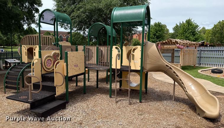 image for item EJ8754 Landscape Structures Sidewinder play ground equipment