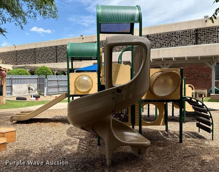 image for item EJ8754 Landscape Structures Sidewinder play ground equipment