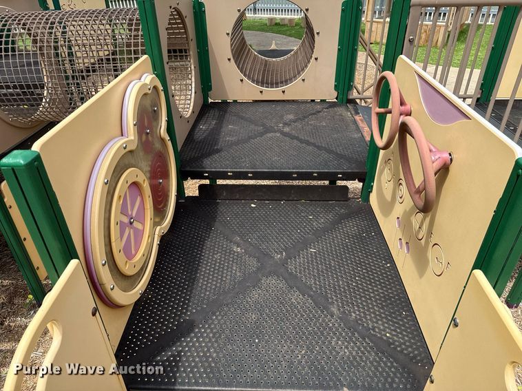 image for item EJ8754 Landscape Structures Sidewinder play ground equipment