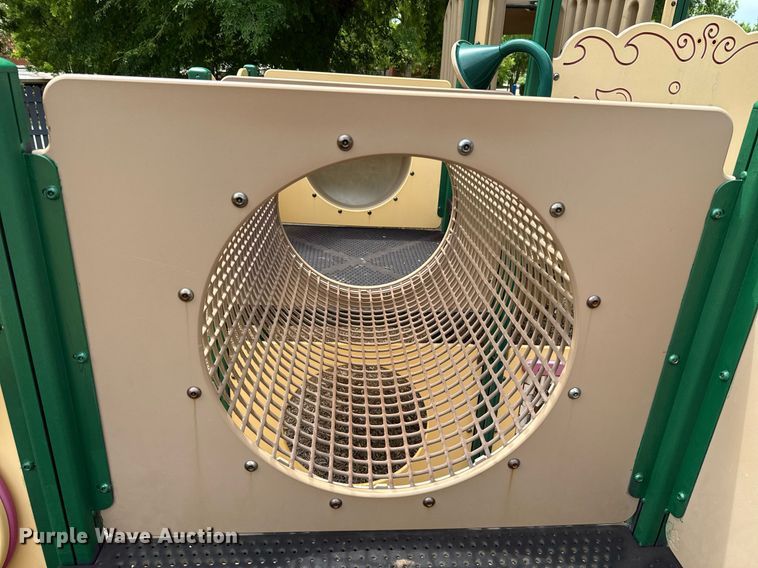 image for item EJ8754 Landscape Structures Sidewinder play ground equipment