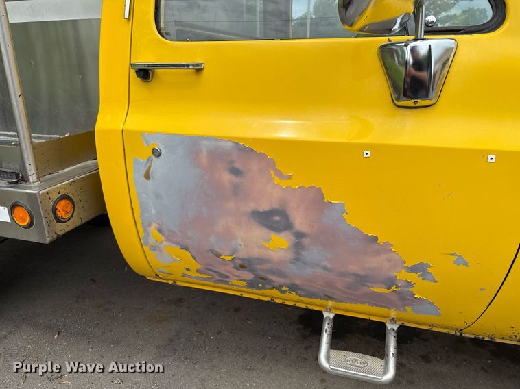 image for item EJ8756 1986 Chevrolet K30 pumper fire truck