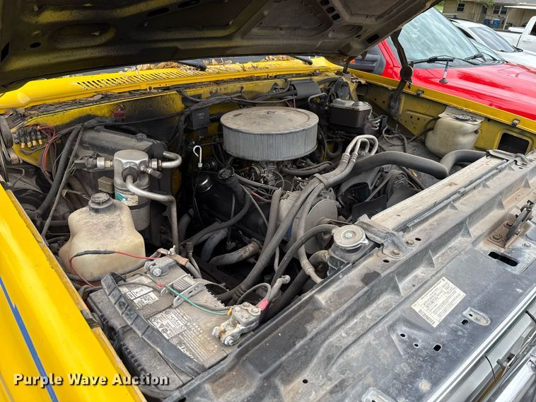 image for item EJ8756 1986 Chevrolet K30 pumper fire truck